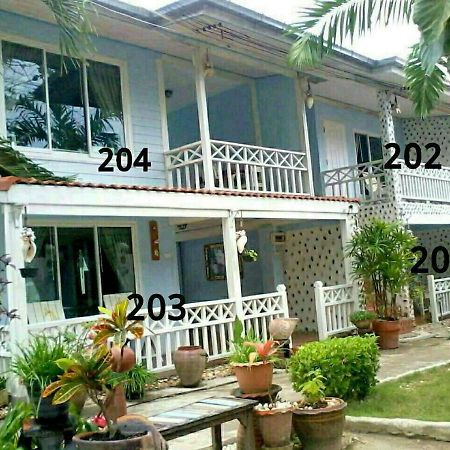 Sukkee Beach Resort Koh Larn Exterior foto