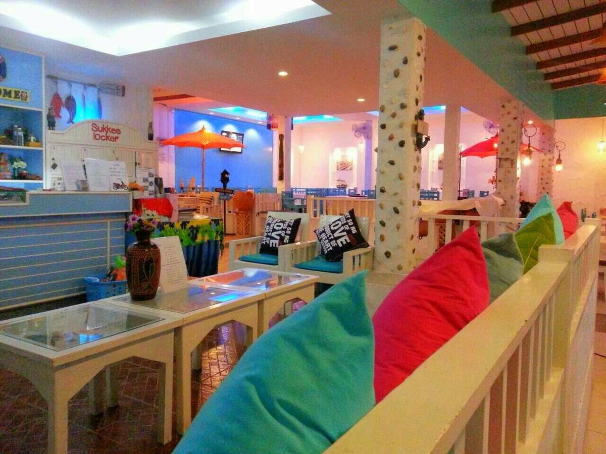 Sukkee Beach Resort Koh Larn Exterior foto
